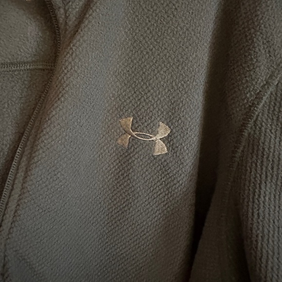Under Armour Quarter Zip - Picture 6 of 7